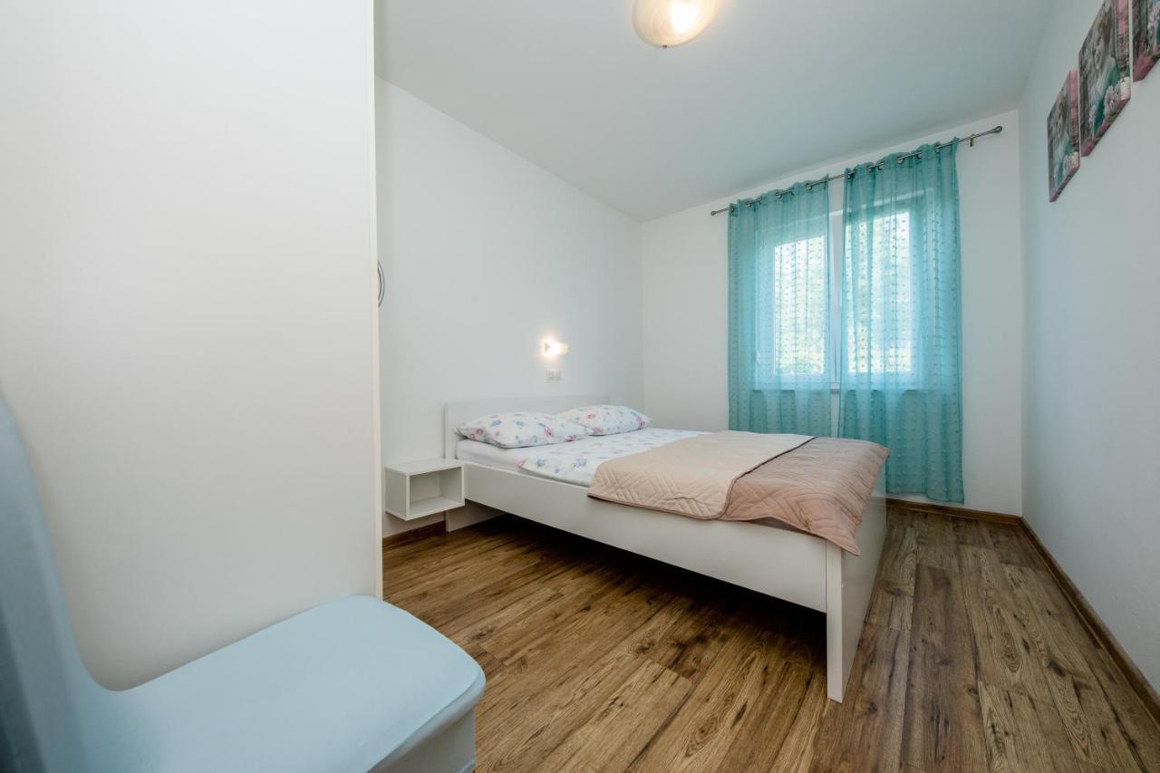 Zeljko Apartmani Lopar Εξωτερικό φωτογραφία