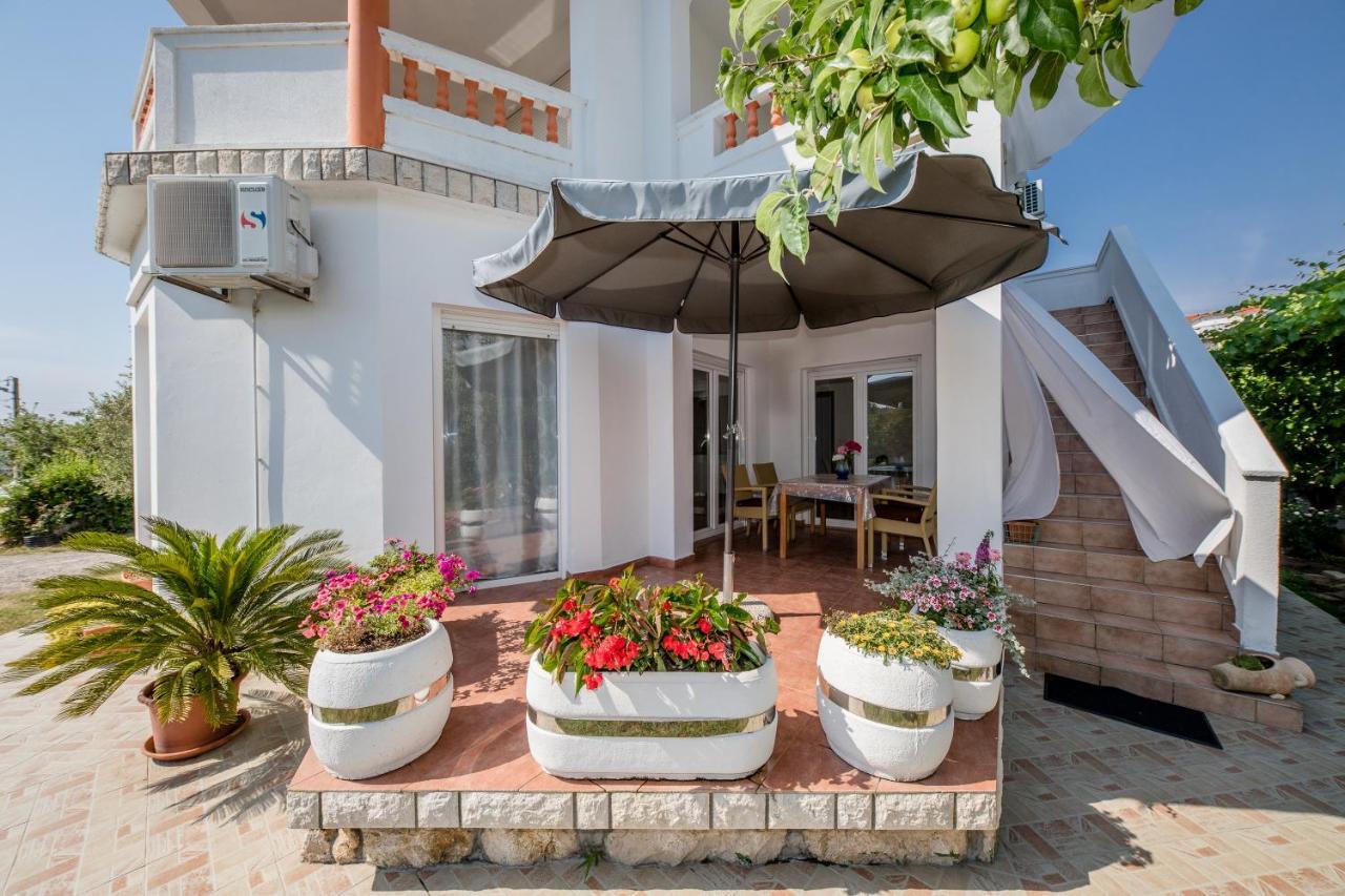 Zeljko Apartmani Lopar Εξωτερικό φωτογραφία
