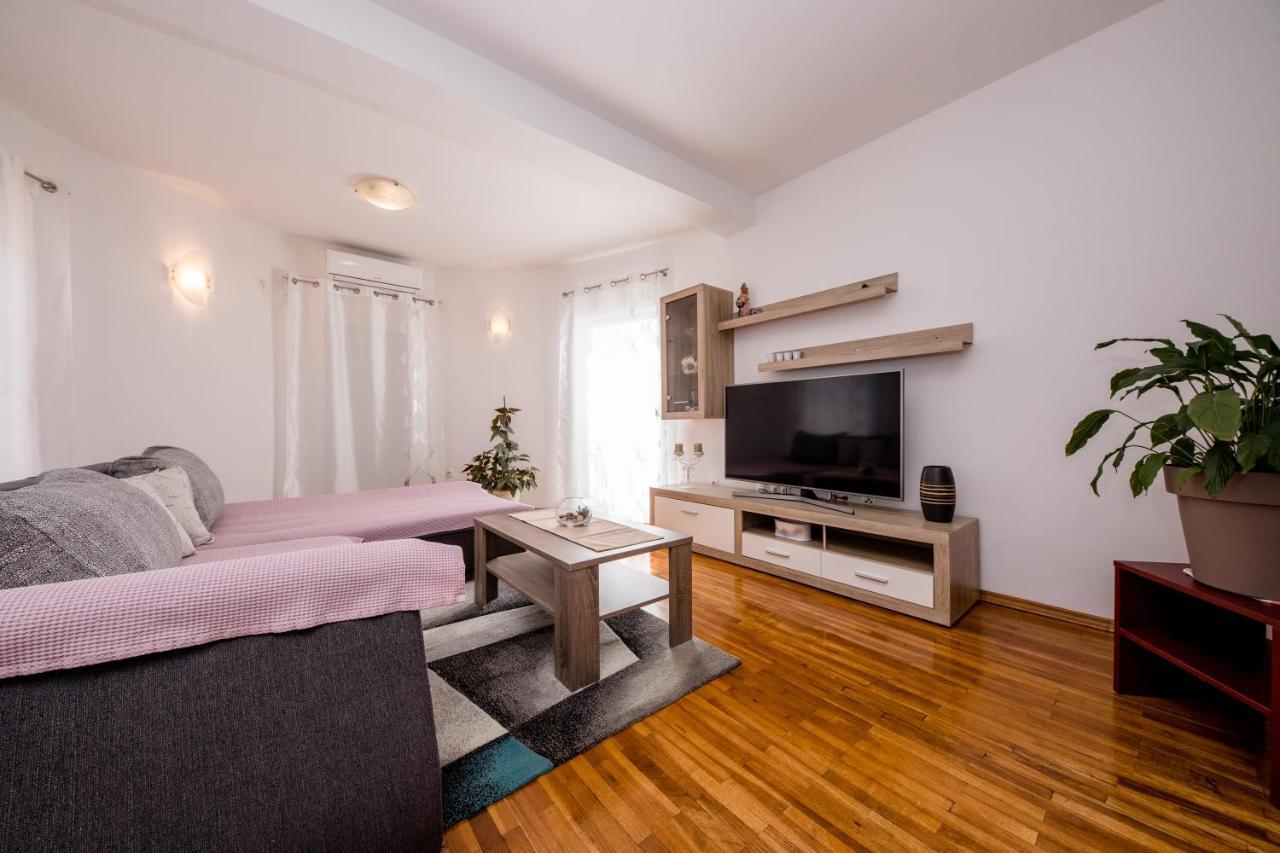 Zeljko Apartmani Lopar Εξωτερικό φωτογραφία