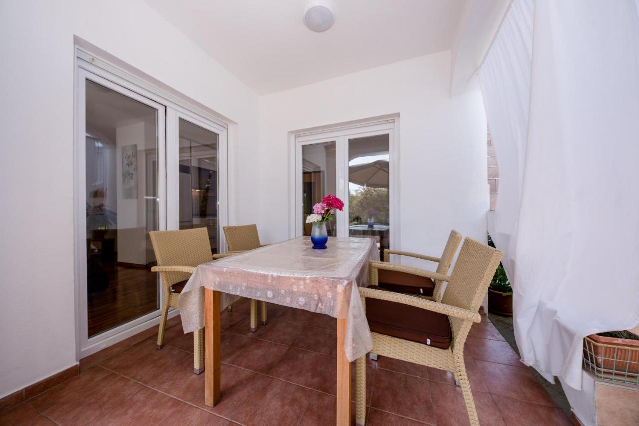 Zeljko Apartmani Lopar Εξωτερικό φωτογραφία