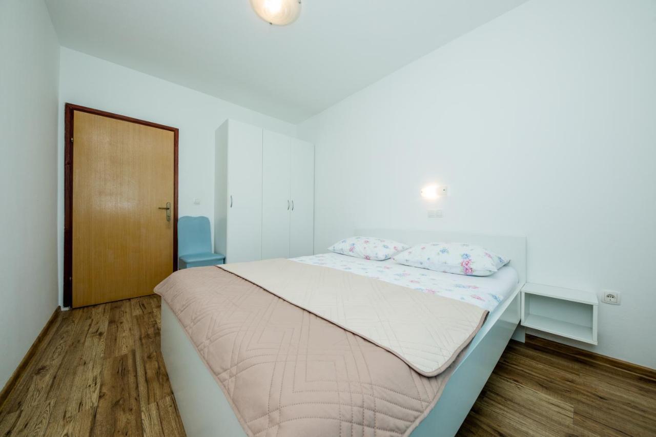 Zeljko Apartmani Lopar Εξωτερικό φωτογραφία