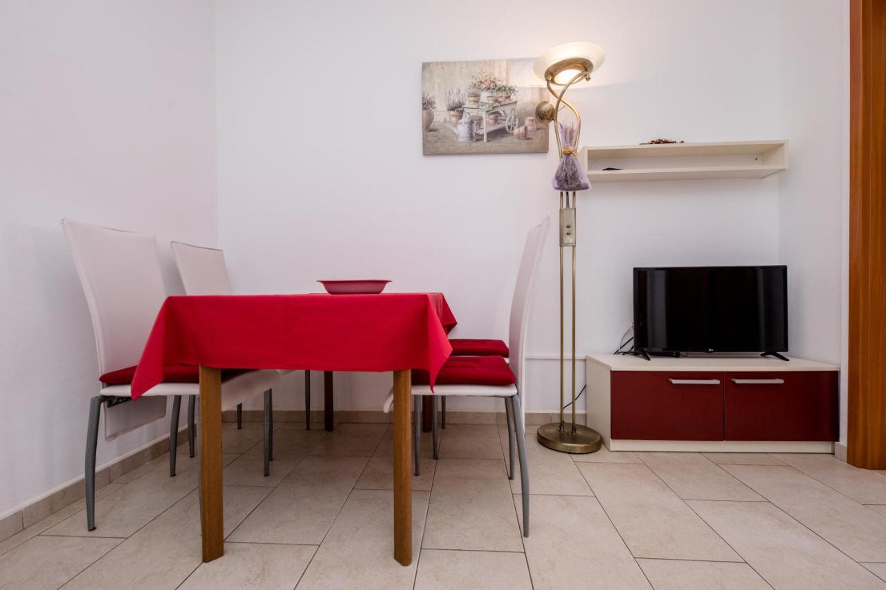 Zeljko Apartmani Lopar Εξωτερικό φωτογραφία