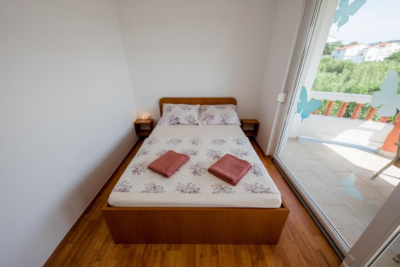 Zeljko Apartmani Lopar Εξωτερικό φωτογραφία